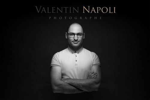 Autoportrait photographe professionnel Valentin Napoli, à Nantes