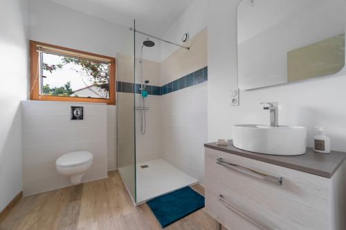 Salle de bain, photo professionnelle de design d'intérieur